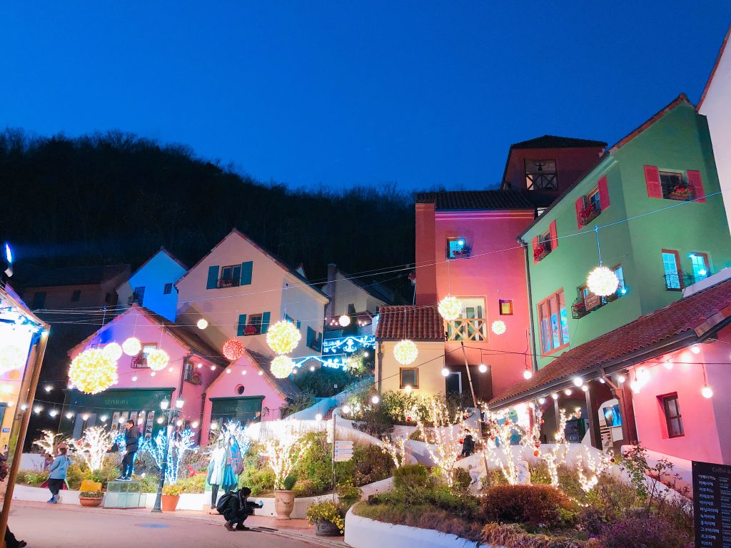 星から来たあなた ロケ地 カラフルで可愛いテーマパーク プチフランス One More Korea