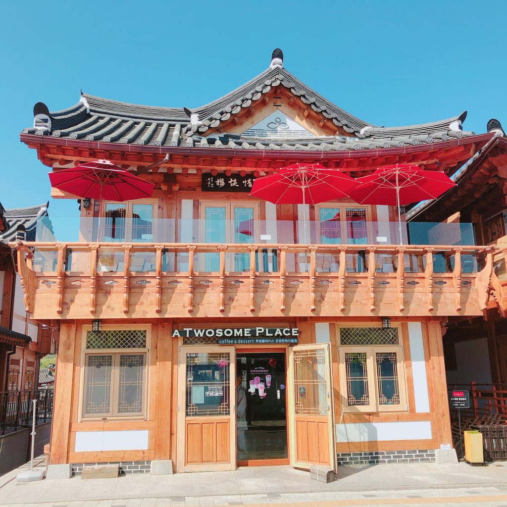 恩平 北漢山との調和が美しい 現代風の新しい韓屋村 恩平韓屋村 One More Korea 恩平 北漢山との調和が美しい 現代風の新しい韓屋村 恩平韓屋村 One More Korea